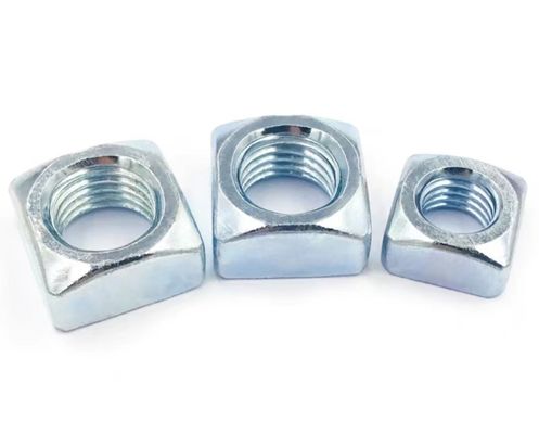 কাস্টমাইজড Din 557 স্কয়ার বাদাম কার্বন ইস্পাত গ্রেড 4.8 / 8.8 ভারী শিল্পের জন্য